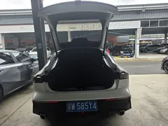 2022 Changan UNI-V 1.5T, белый — фото 13