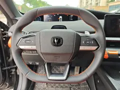 2023 Changan UNI-V 1.5T Sport, чёрный — фото 11