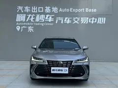 2023 Toyota Avalon 2.0L Luxury — фото 2