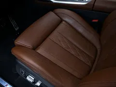 2023 BMW X7 xDrive40i M, чёрный — фото 16