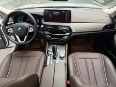 2022 BMW 5 Series 535Le, белый — фото 11
