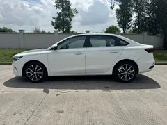 2022 Geely Emgrand 1.5L CVT, белый — фото 7