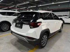 2022 Toyota Yaris L Zhixuan X 1.5L CVT PLUS, белый — фото 8