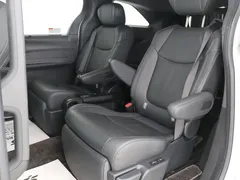 2021 Toyota Sienna 2.5L Hybrid Supreme, белый — фото 6