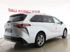 2021 Toyota Sienna 2.5L Hybrid Supreme, белый — фото 14