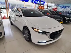 2021 Mazda 3 2.0L AT, белый — фото 4