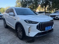 2023 Jetour X70 PLUS 1.5T DCT PLUS 7, белый — фото 3