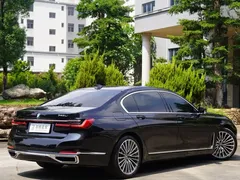 2022 BMW 7 Series 7 740Li, чёрный — фото 6
