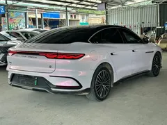 2023 BYD Han DM-i 121KM — фото 17