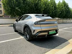 2025 Xiaomi YU7 4WD Max — фото 7