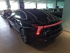 2025 Hongqi H5 PHEV 130, чёрный — фото 5