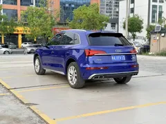2021 Audi Q5L 45 TFSI, синий — фото 10