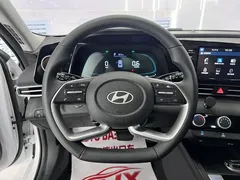 2023 Hyundai Elantra 1.5L CVT GLX Elite, белый — фото 12