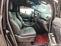 2020 Lexus LM 300h, чёрный — фото 11