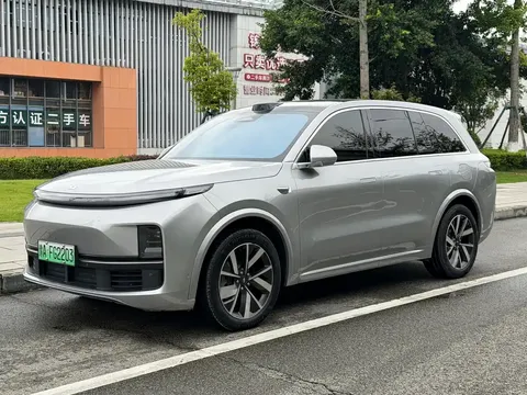 2023 Li Auto L8 Max