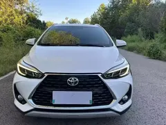 2022 Toyota Yaris L Zhixuan X 1.5L CVT PLUS, белый — фото 2
