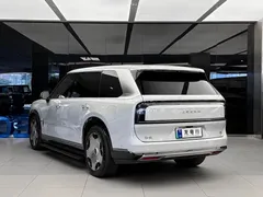 2025 Zeekr 9X Ultra 70kWh, белый — фото 4