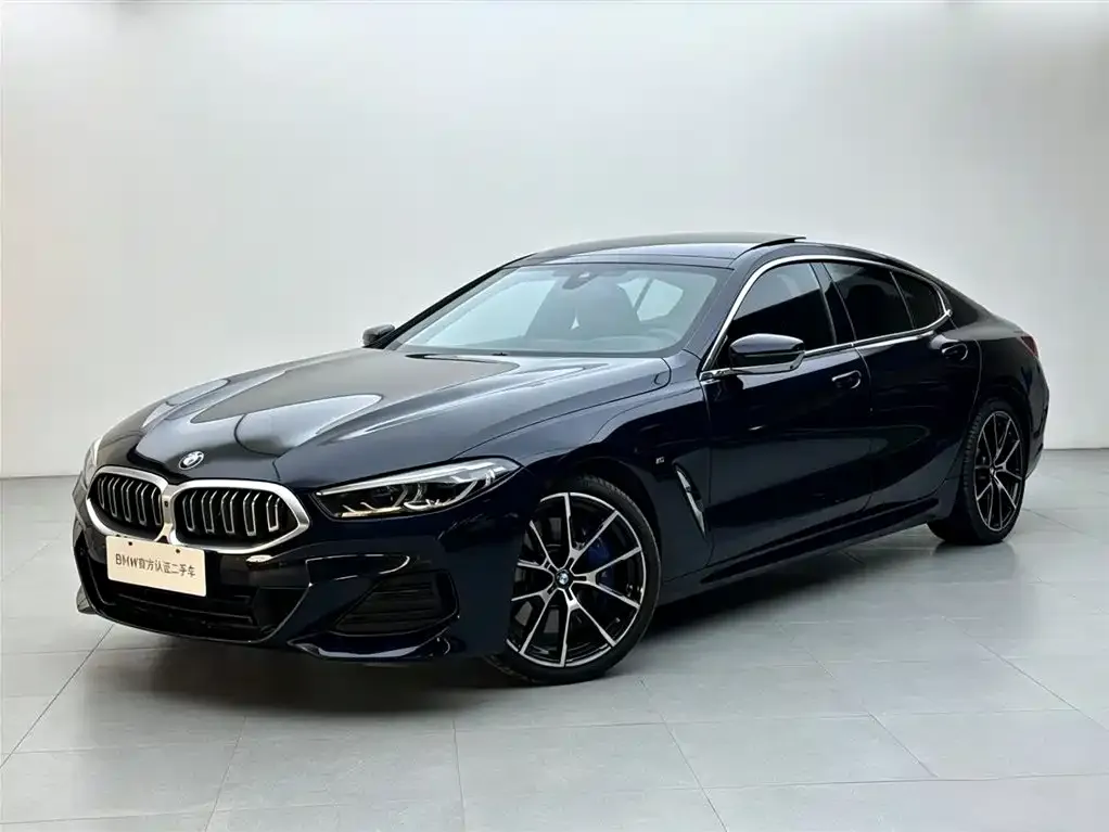 2022 BMW 8 Series 8 840i M