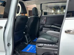 2022 Honda Odyssey 2.0L e:HEV Supreme, белый — фото 7
