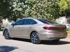2022 Volkswagen Passat 330TSI Elite — фото 7