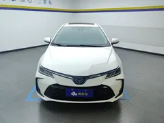 2021 Toyota Corolla Hybrid 1.8L E-CVT Elite, белый — фото 2