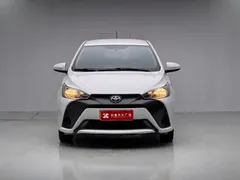 2021 Toyota Yaris L Zhixuan 1.5L CVT Advanced, белый — фото 2
