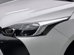 2021 Toyota Yaris L Zhixuan 1.5L CVT Advanced, белый — фото 20