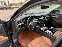 2022 Audi A8L 50 TFSI quattro, чёрный — фото 12