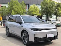 2024 Leapmotor C16 200 Premium — фото 3