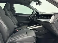 2023 Audi A3L Limousine 35 TFSI, белый — фото 9