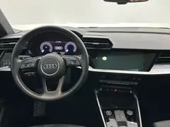 2023 Audi A3L Limousine 35 TFSI, белый — фото 10