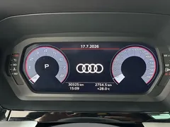 2023 Audi A3L Limousine 35 TFSI, белый — фото 13
