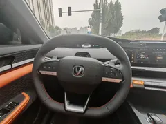 2023 Changan UNI-V 1.5T Sport — фото 5