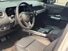 2022 Mercedes-Benz GLB 200, белый — фото 10