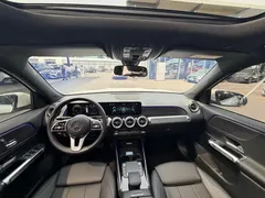 2022 Mercedes-Benz GLB 200, белый — фото 13