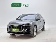 2022 Audi Q3 35 TFSI — фото 1