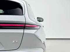 2025 Nio ET5T 75kWh Touring — фото 15