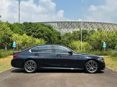2021 BMW 3 Series 3 325Li M, чёрный — фото 4