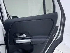 2022 Mercedes-Benz GLA 180, белый — фото 7