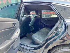 2022 Toyota Avalon Hybrid 2.5L Luxury, чёрный — фото 8