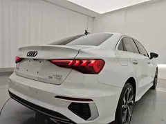 2023 Audi A3L Limousine 35 TFSI, белый — фото 6