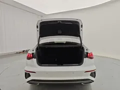 2023 Audi A3L Limousine 35 TFSI, белый — фото 29