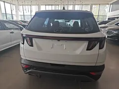 2021 Hyundai Tucson 1.5T DCT LUX Premium, белый — фото 6