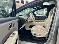 2025 Li Auto i6 2WD — фото 6