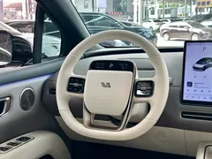 2025 Li Auto i6 2WD — фото 11