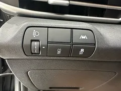 2022 Hyundai Elantra 1.5L CVT 20th Anniversary — фото 9