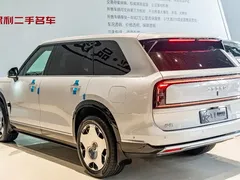 2025 Zeekr 9X Hyper 70kWh — фото 3