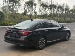 2022 Honda Accord Hybrid 2.0L, чёрный — фото 8