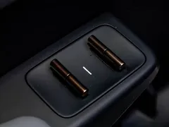 2023 Zeekr X 4WD YOU 4-seat, белый — фото 12