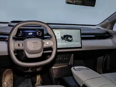 2023 Zeekr X 4WD YOU 4-seat, белый — фото 25